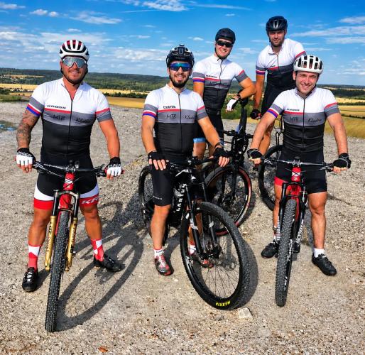 Custom Cycling Jerseys for Recreational Riders